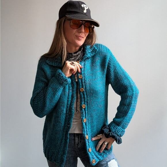 Vintage Blue Teal Chunky Knit Cardigan Cute Grannycore Cottagecore Sweater Small - Picture 1 of 9